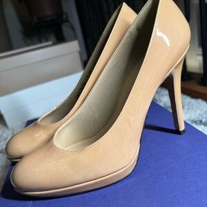 Stuart Weitzman beige high heels size 7